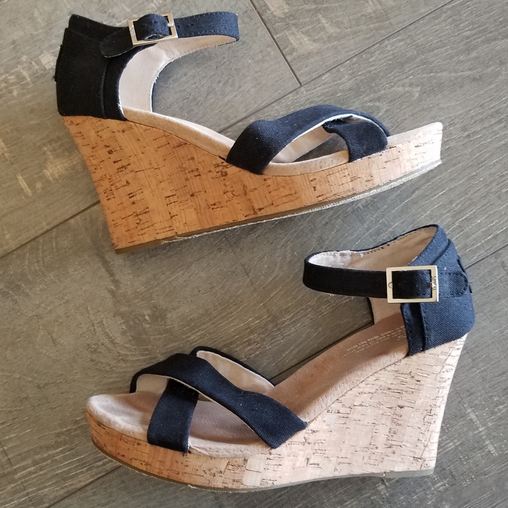 Toms Sienna Black Canvas Cork Wedge Sandals Sz. 8